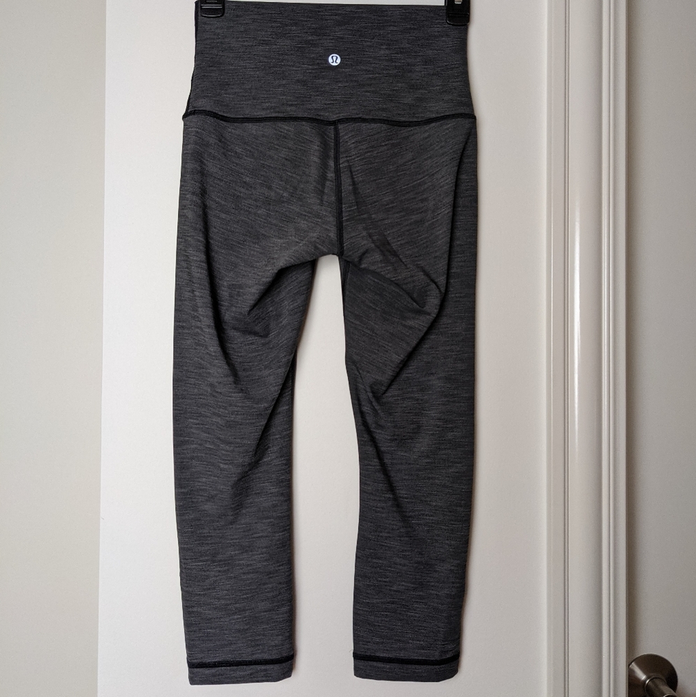 Lululemon Capri Leggings